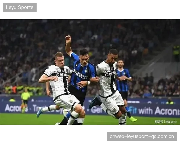 国米3-0帕尔马：图拉姆的五连斩与新人爆发，蓝黑军团是否真能“欧冠冲冲冲”？